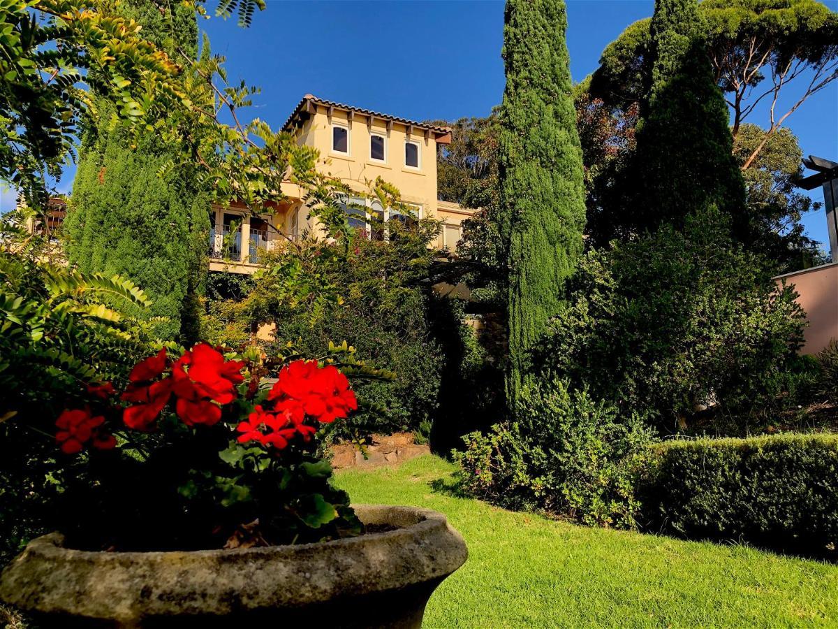 Villa Mallorca Red Hill South エクステリア 写真