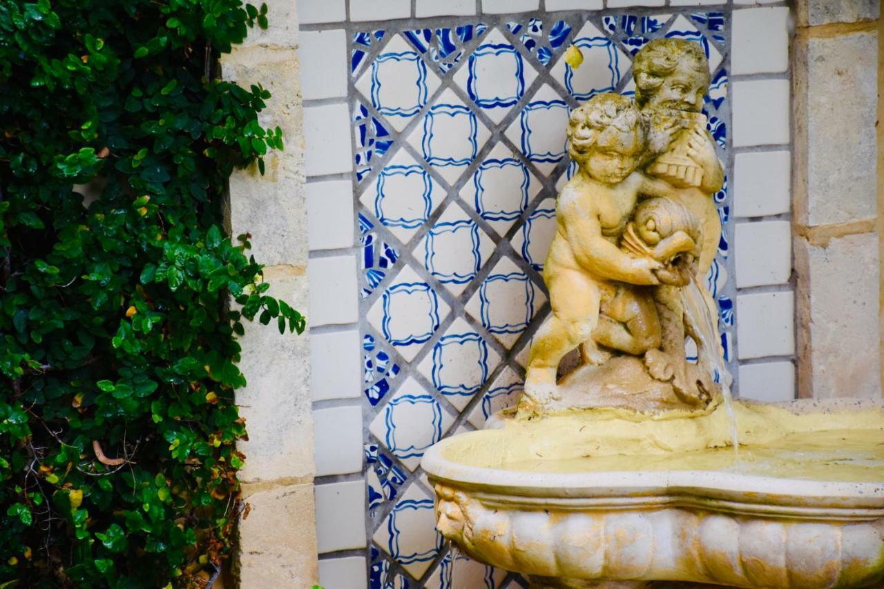 Villa Mallorca Red Hill South エクステリア 写真