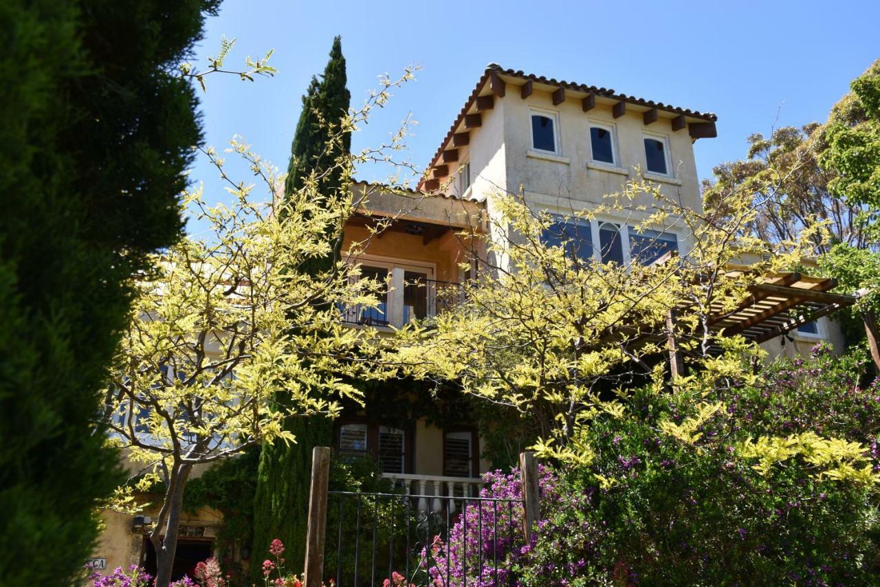 Villa Mallorca Red Hill South エクステリア 写真